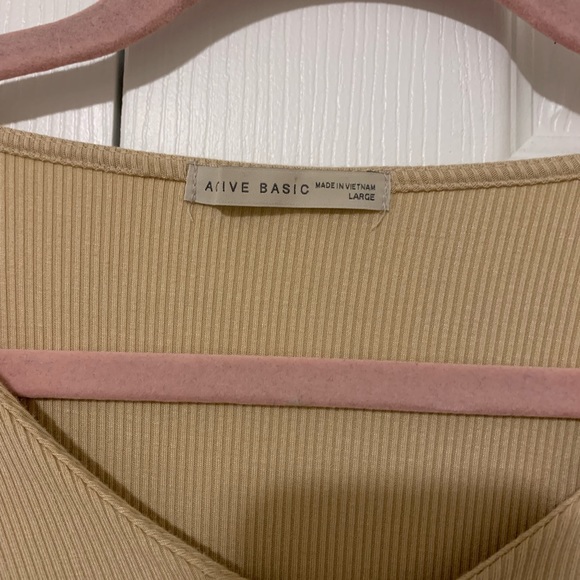 Shirt - Picture 2 of 4